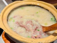 潮界生滚牛肉粥-潮界(虹桥新天地店)