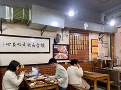 -朱大嘴肥肠血旺(福字街店)