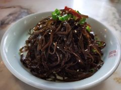 酥焖海带丝-小吊梨汤·北京菜(香山店)