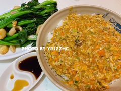 生拆蟹黄捞饭-禄興記香港大排档(歌斐中心店)
