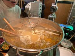 -天成·潮州牛肉脆肉鱼生蚝自助火锅