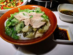 遵义羊肉粉-黔香阁(大上海时代广场店)