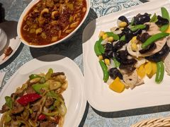 -巴扎美食·新疆菜·西域歌舞表演餐厅(新疆大厦店)
