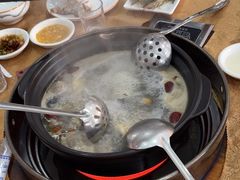 -濠轩阁特色生蚝火锅(水湾路店)