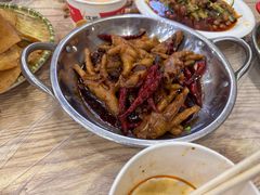 -江城燕子大排档(江汉路步行街店)