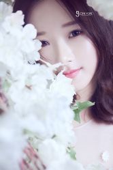 -onlygirl摄影美学馆高端定制(江滩店)