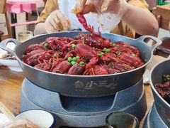 -鲁小三·大骨自助(金山总店)