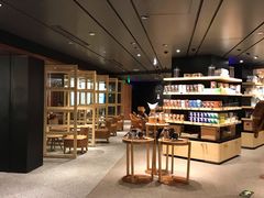 -星巴克臻选(国贸商城首店)