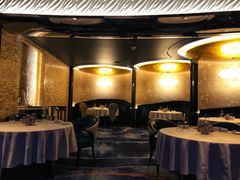 -迪拜帆船酒店海底餐厅