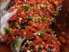 剁椒水库鱼头-山涧肴·泉水煮活鱼(坂田店)