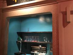 -沪小胖小龙虾(淮海中路旗舰店)