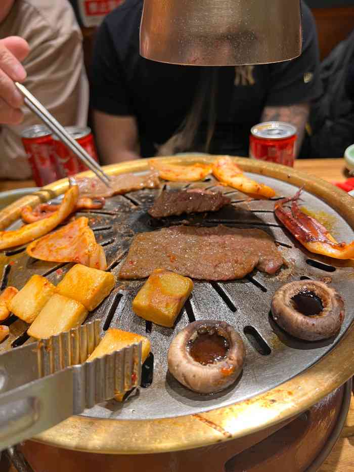 韩景台烤肉(八大处店)-"一如既往的好～～ 来了好几回了～ 昨天妈.