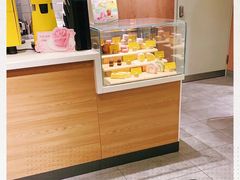 -麦当劳(百联西郊购物中心店)