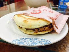 -东关吉祥西安腊汁肉夹馍(健德门店)