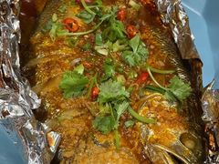 -街角等你.大连海鲜烧烤.经典铁板海鲜串(西安路店)