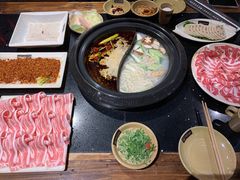 -唇辣号重庆老火锅(亦庄店)