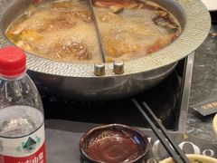 -牛YO寿喜烧·铁板烧和牛火锅自助(市府恒隆店)