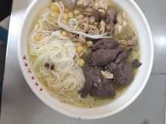 -文山荷鲜居(翠湖店)