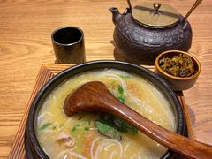 蒙自过桥米线-麦麦山云南菜(复地活力城店)