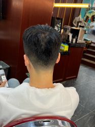 -绅仕門男士理发馆