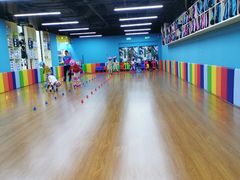 -云霄之星少儿滑板轮滑跳绳(远洋未来广场店)