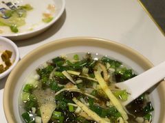-弄堂咪道-饭香·面香·馄饨香(兴梅店)