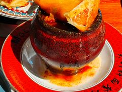 俄式罐焖牛肉-莫斯科西餐厅