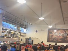 -冶建镜子·老南昌大排档·江西虾王(总店)