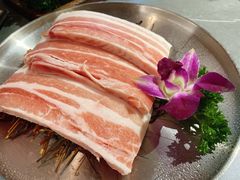 -围炉肉舍丹东海鲜烤肉·烤活鳗(步行街店)