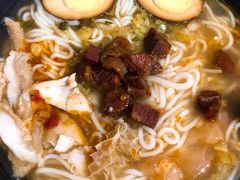 全家福-花溪巷牛肉粉(泉城路店)