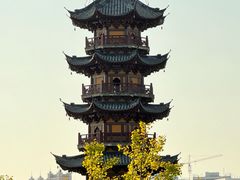 -龙华寺