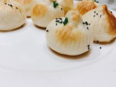 -品悦酒店(三林古镇店)