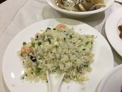 -梅龙镇酒家(南京西路总店)