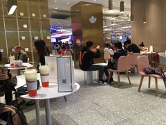 -奈雪的茶(湖滨银泰in77C区PRO店)