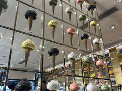 -VENCHI 闻绮(上海佛罗伦萨小镇店)