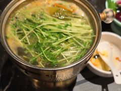 -半岛翡丽海鲜自助餐厅(观风亭店)