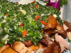 -香巴拉云南餐厅(华莱坞店)