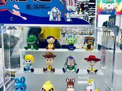 -泡泡玛特POPMART(侨福芳草地店)