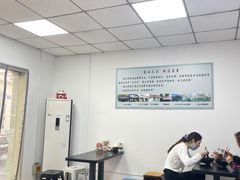 大堂-花溪巷牛肉粉(泉城路店)