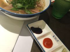 -美奈小馆·越南料理(中航城君尚购物中心店)