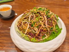 -龙悦湾酒家·八阵鱼生·渔人码头店