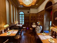 -秘密旅行Bonjour(黑金冠 江南西店)