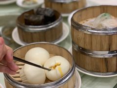 香喷喷流沙包-凤凰楼酒家·粤宴点心(华强北店)