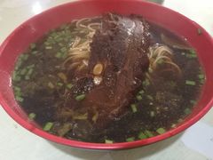 -小龙大肉面馆