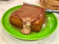 招牌漏奶华-澳门陈光记烧味饭店(南京德基广场店)