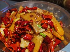 -俏巴蜀烤鱼·重庆菜·烤牛蛙(上海沙龙店)