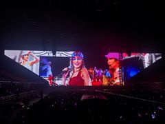 -宝能国际体育演艺中心