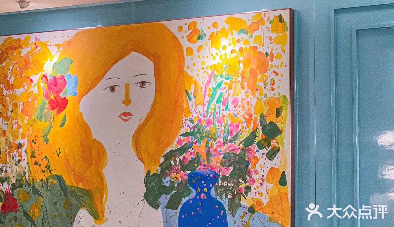 🦚满满的蒂芙尼蓝的孔雀川菜也太浪漫了