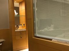 -上海中航虹桥机场泊悦酒店