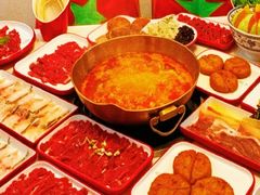 -毛辣果·贵州红酸汤牛肉火锅(西单店)